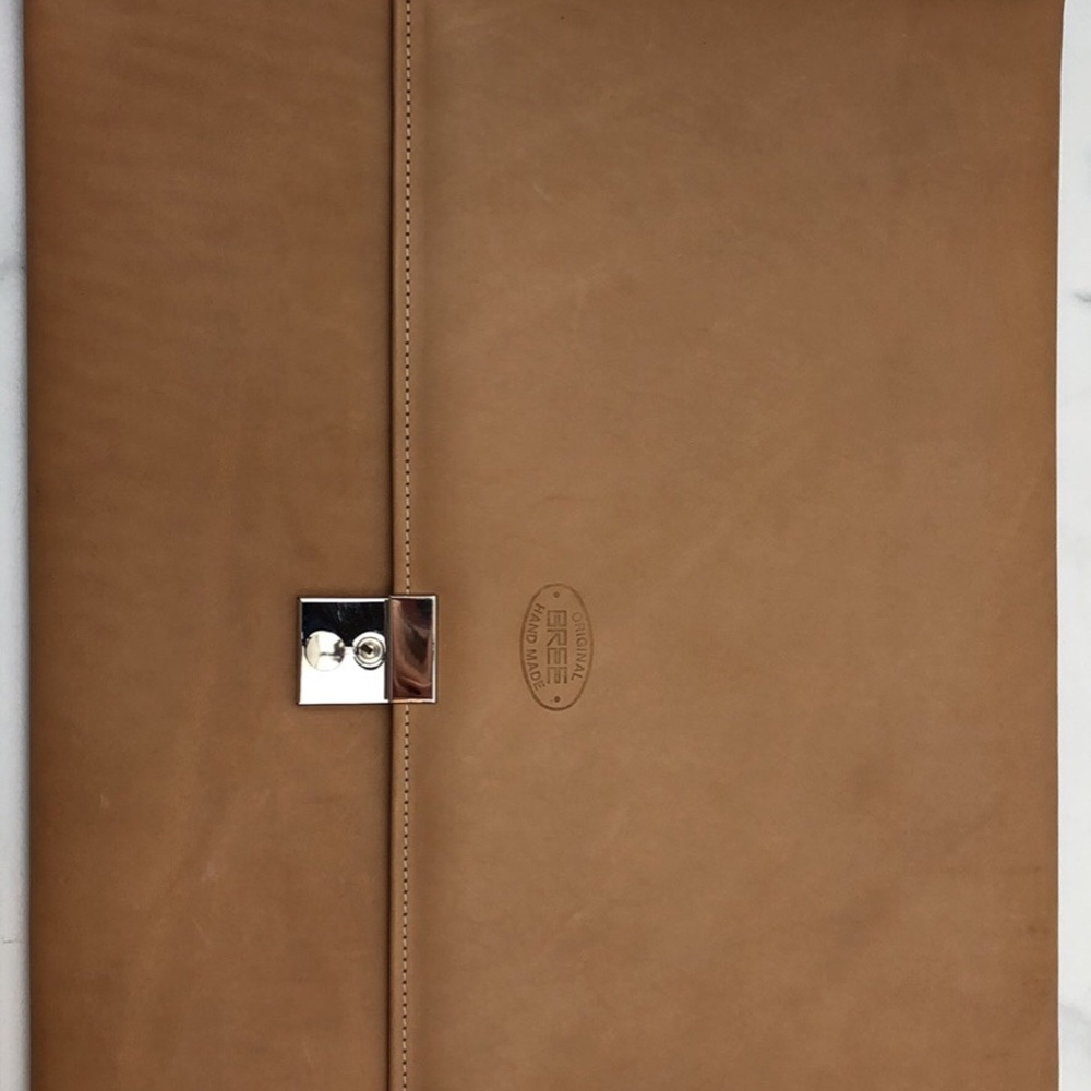 BREE new in box vintage portfolio never used